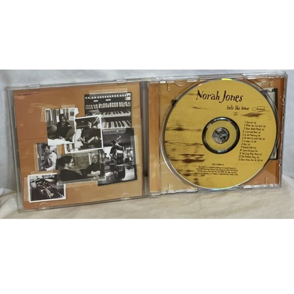 Feels Like Home by Norah Jones (CD, 2004) Blue Note EMI 7243 5 84800 0 9 Jazz - Picture 3 of 3